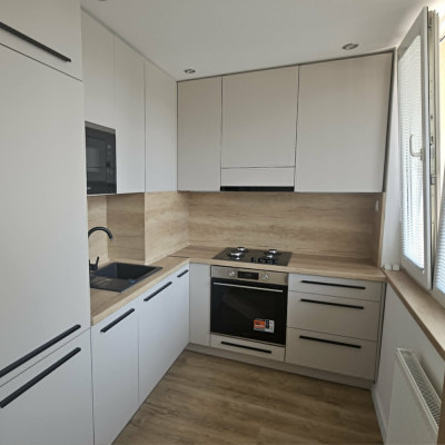 NOVINKA - 2 izb. byt VOJENSKÁ ul., KE-Staré mesto, NOVOZREKONŠTRUOVANÝ